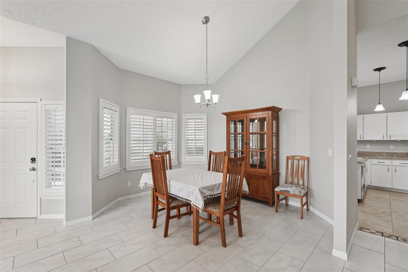 736 FAIRWAY RIDGE CT