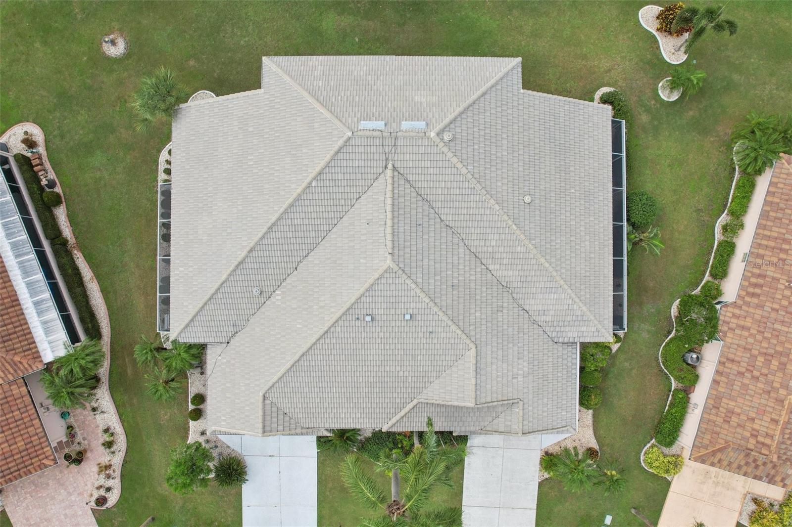 736 FAIRWAY RIDGE CT