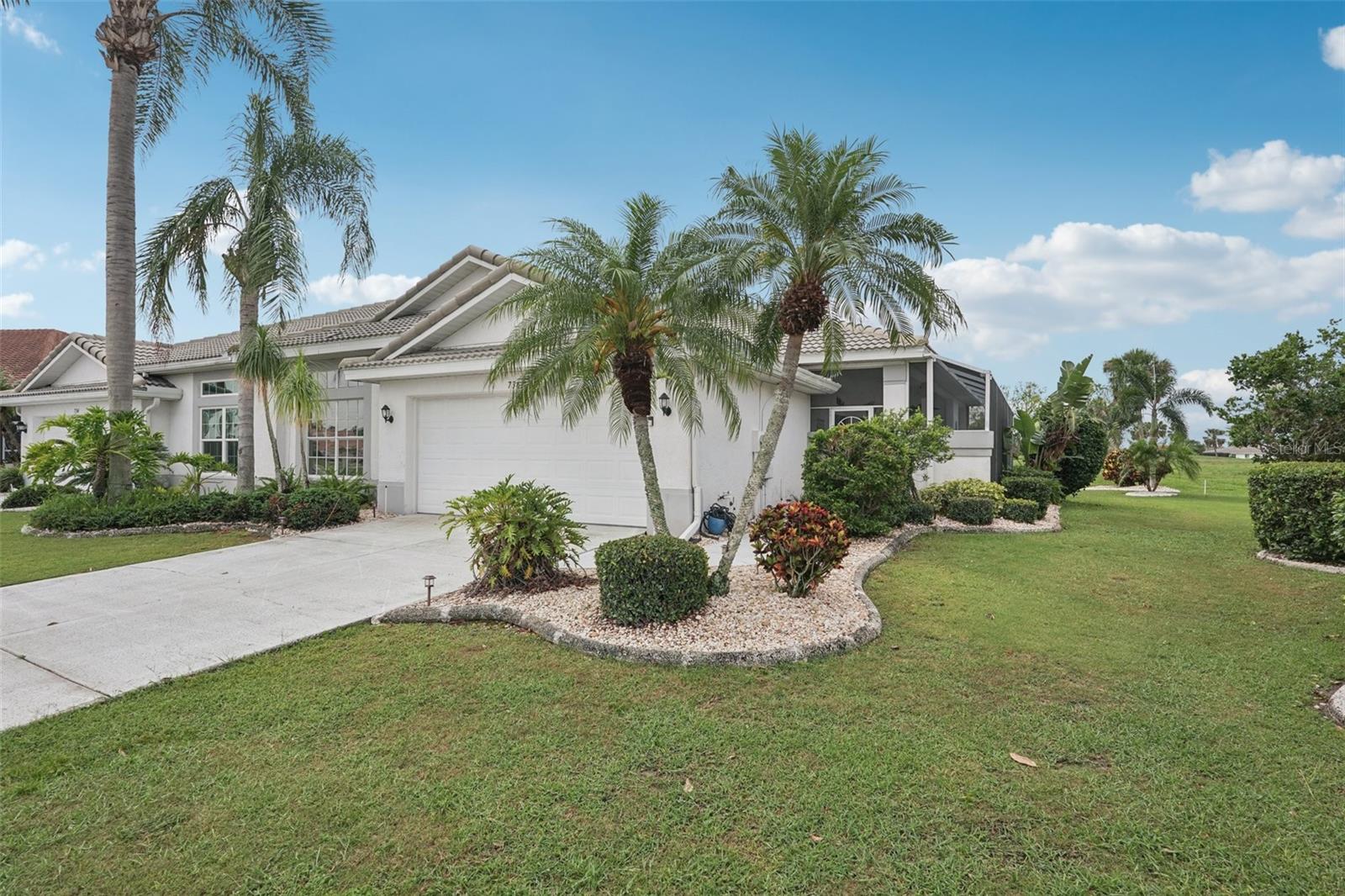 736 FAIRWAY RIDGE CT