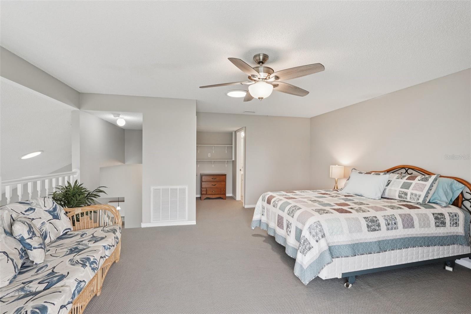 736 FAIRWAY RIDGE CT