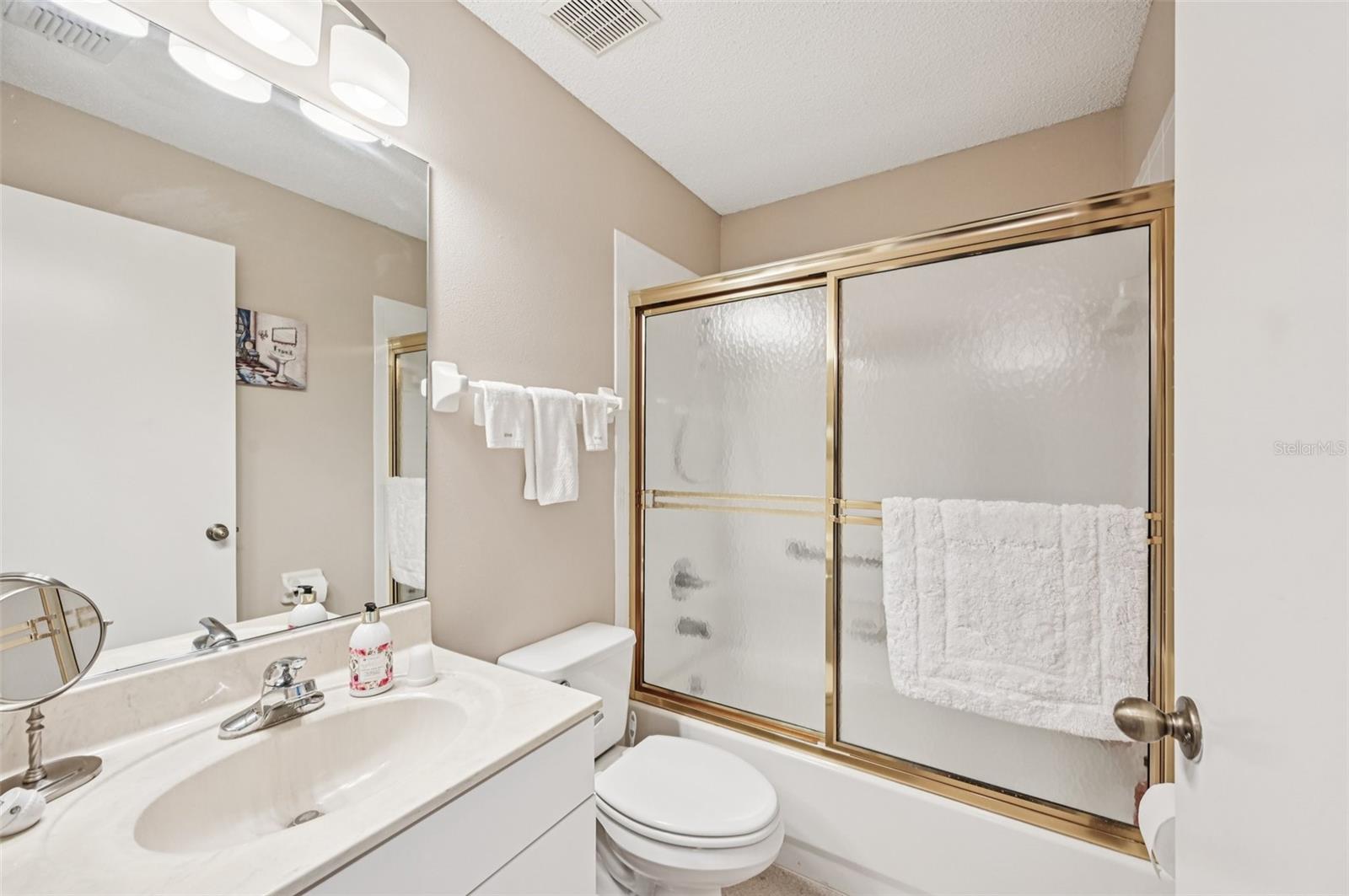 2218 OLIVE BRANCH DR