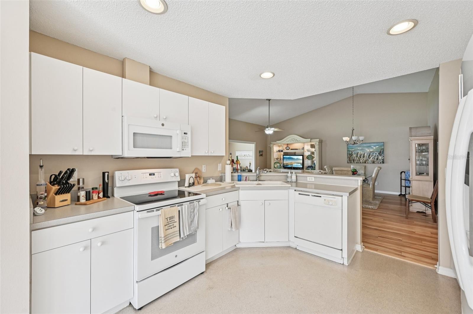 2218 OLIVE BRANCH DR