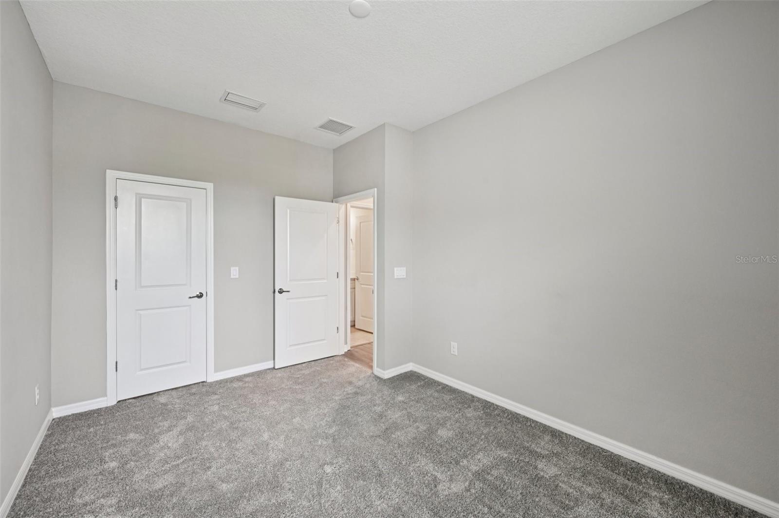 6372 MOORING LINE CIR