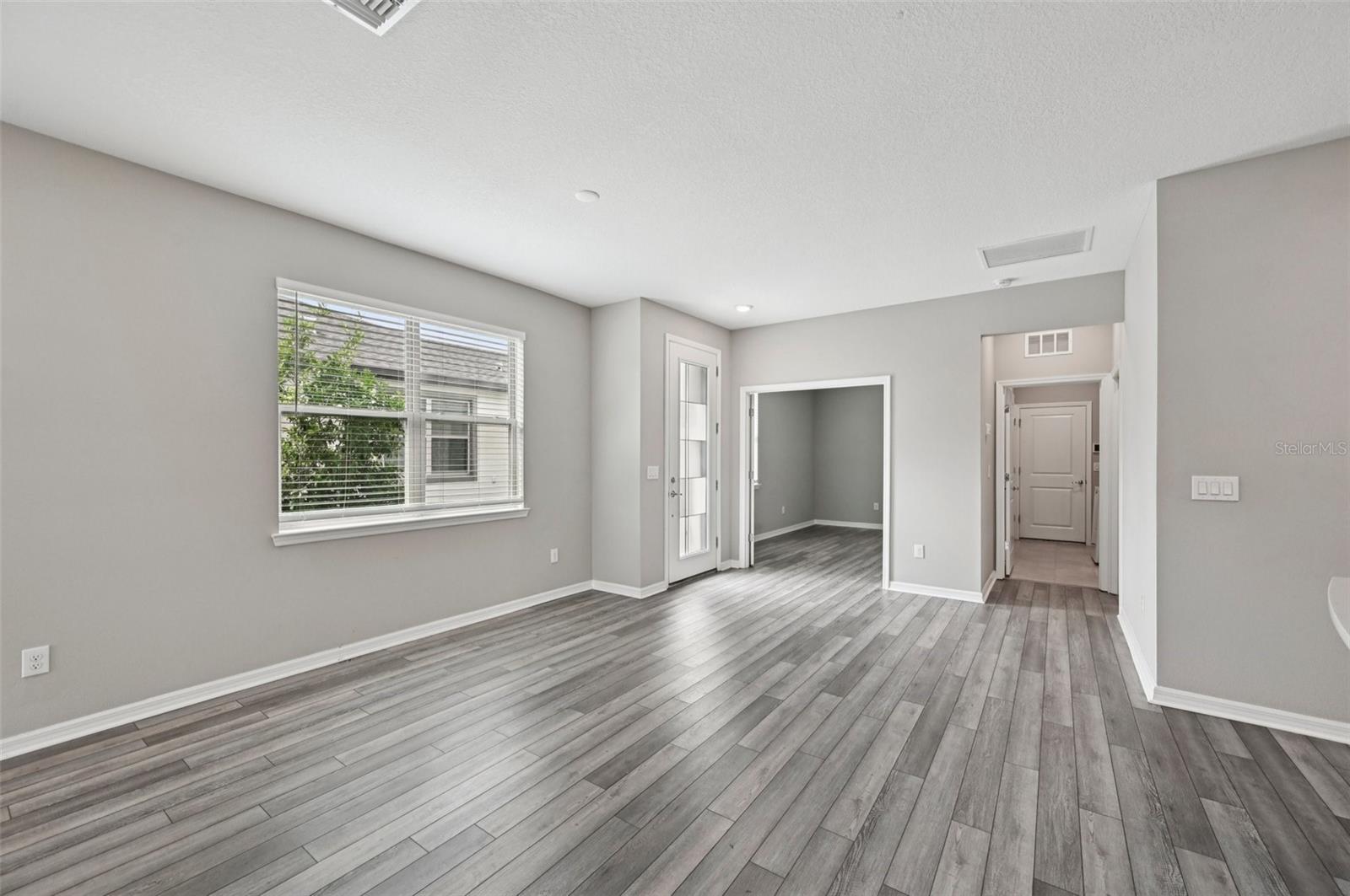 6372 MOORING LINE CIR