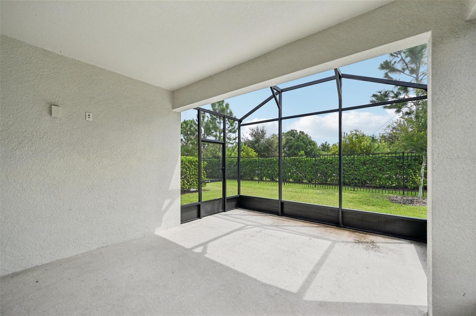 6372 MOORING LINE CIR