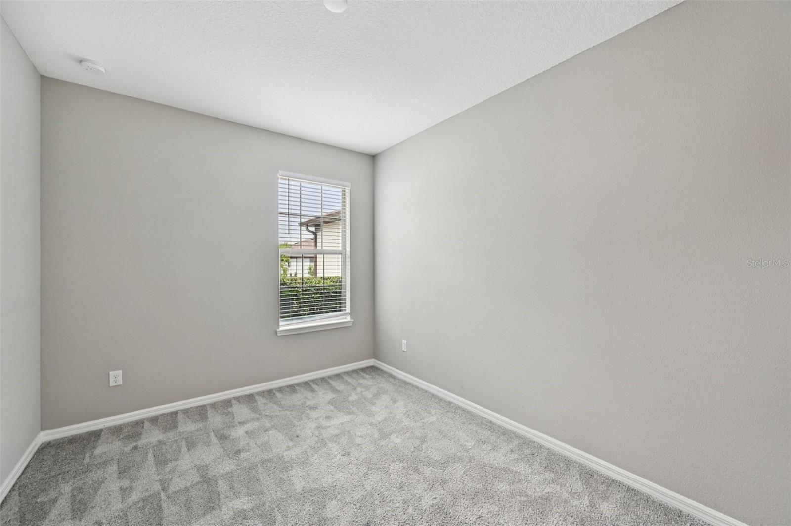 6372 MOORING LINE CIR