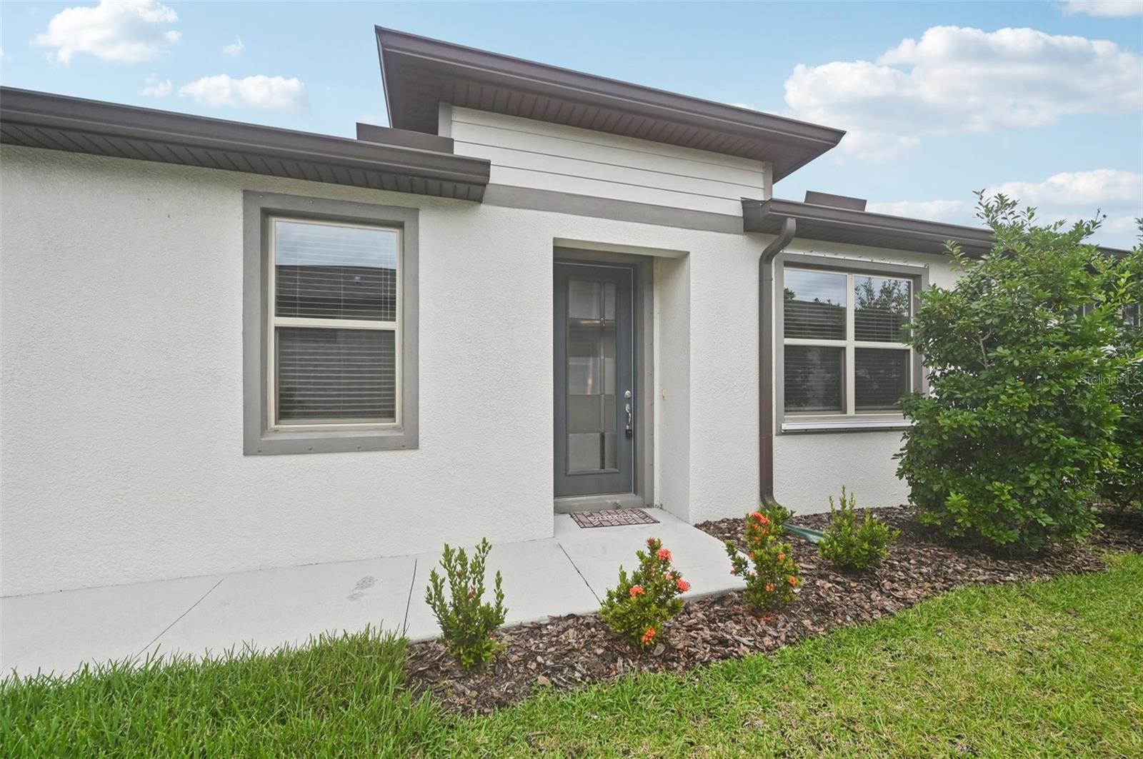 6372 MOORING LINE CIR