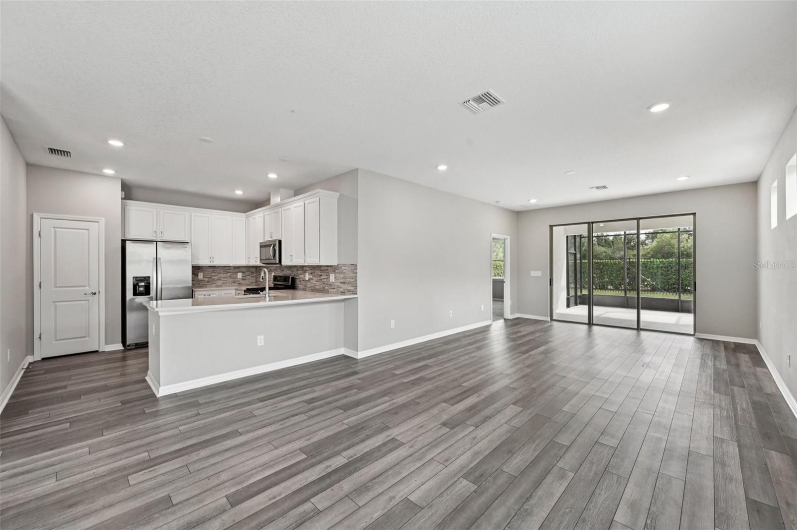 6372 MOORING LINE CIR