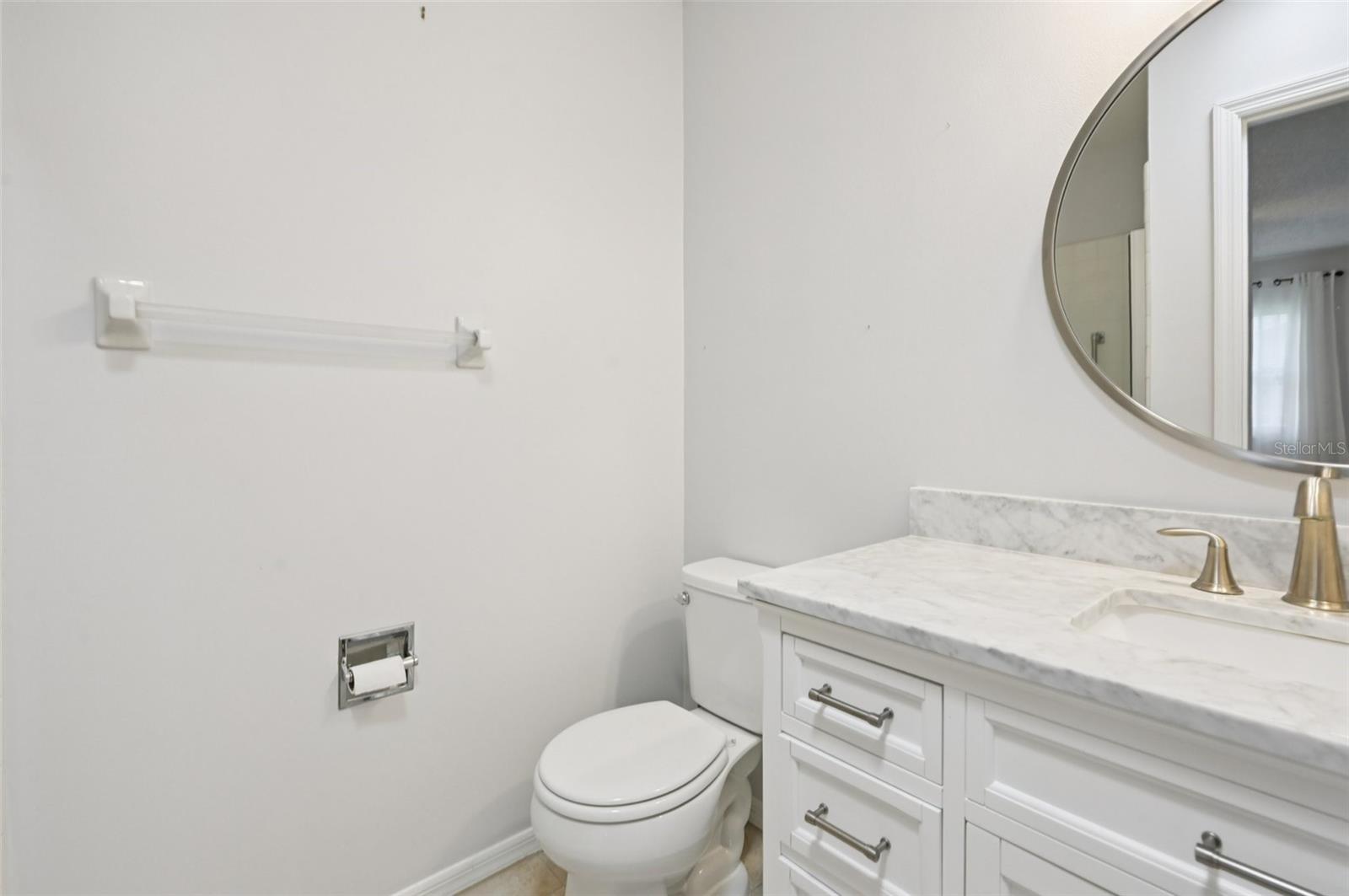 214 GLOUCESTER BLVD