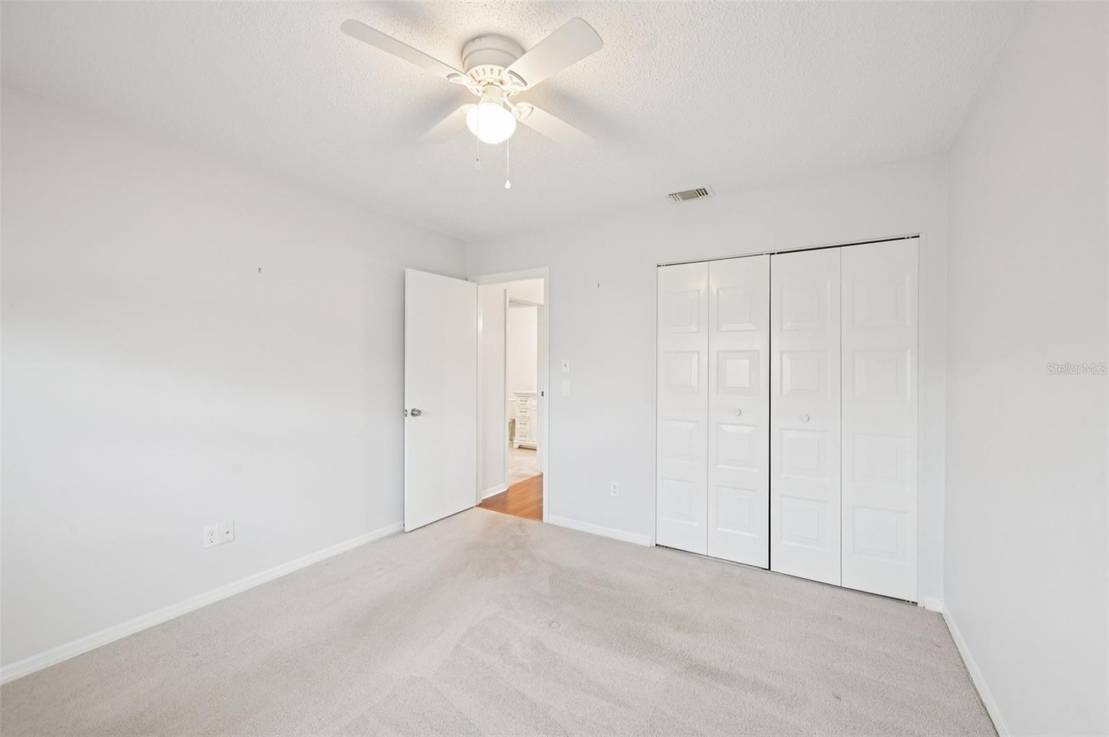 214 GLOUCESTER BLVD