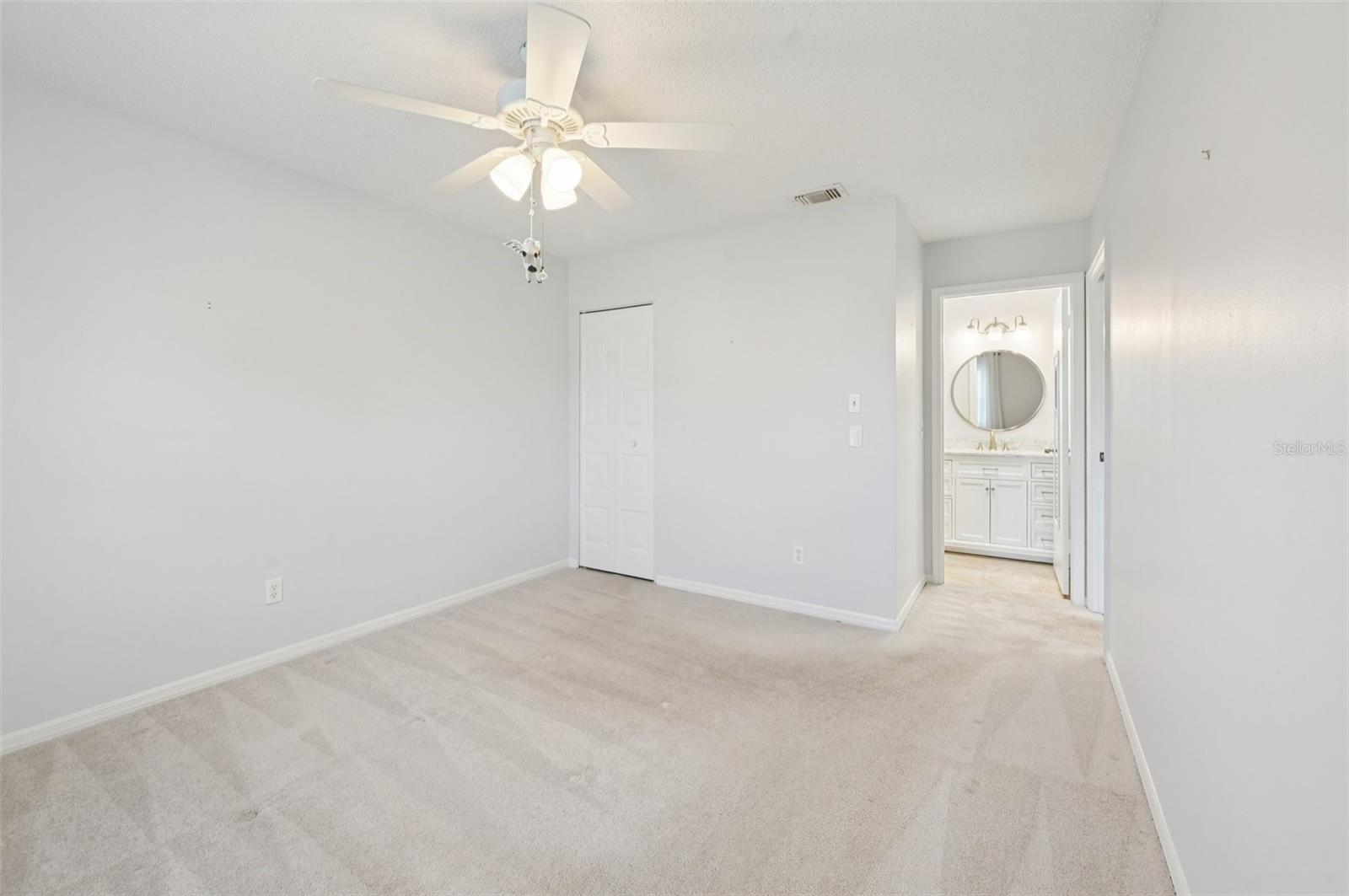 214 GLOUCESTER BLVD