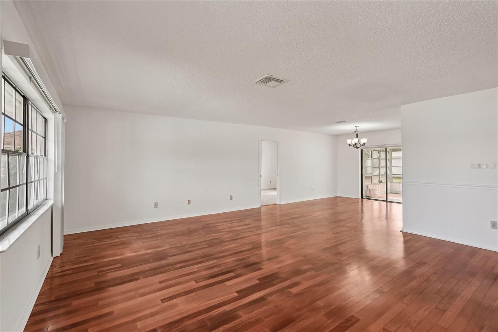 1817 N PEBBLE BEACH BLVD