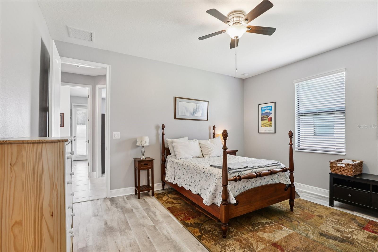 3915 SALIDA DELSOL DR
