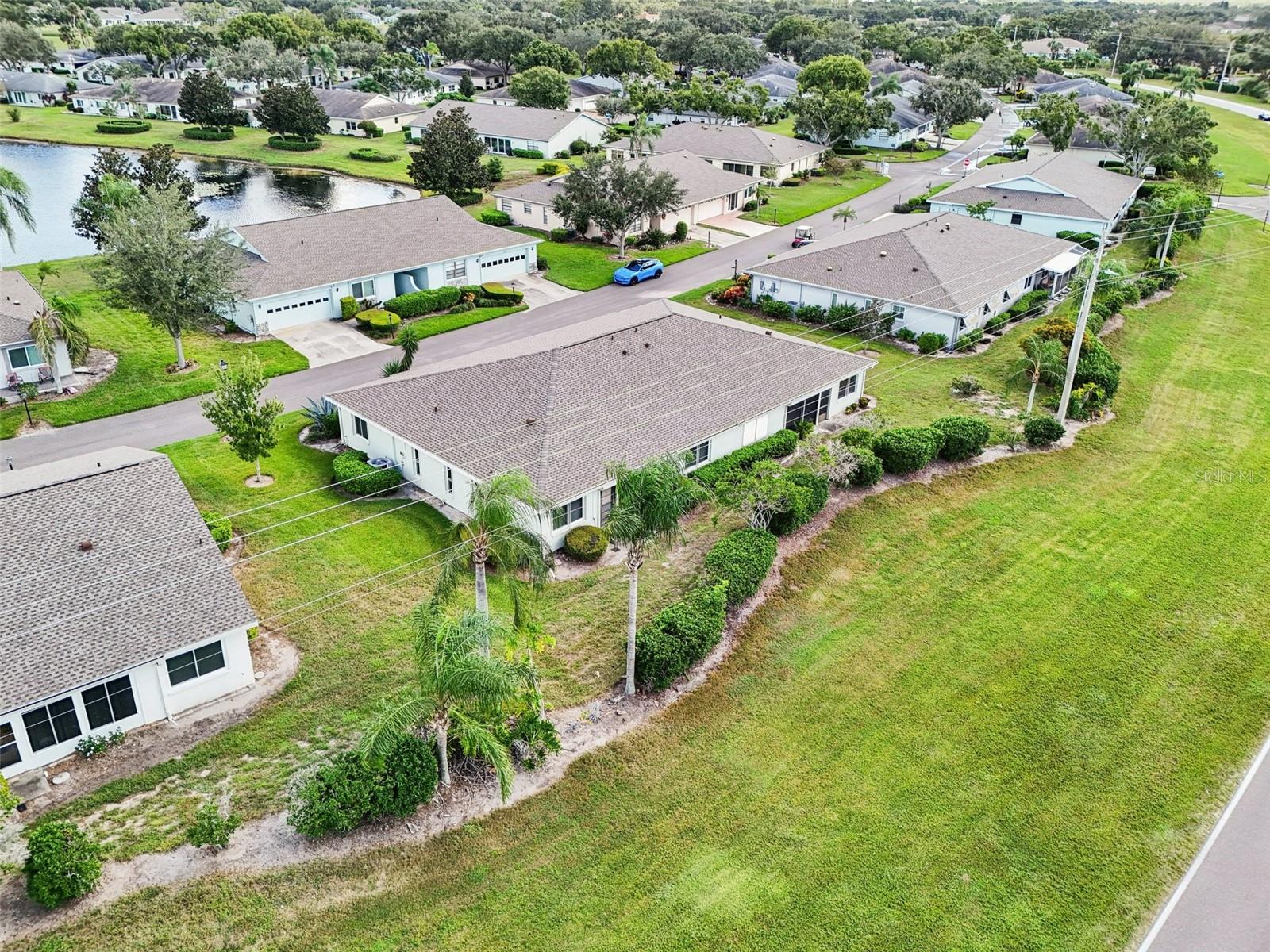2421 LANCASTER DR
