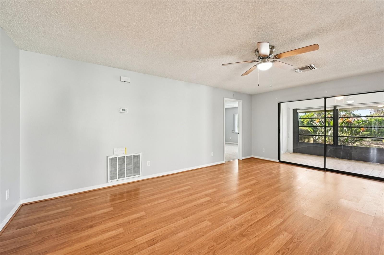 2421 LANCASTER DR