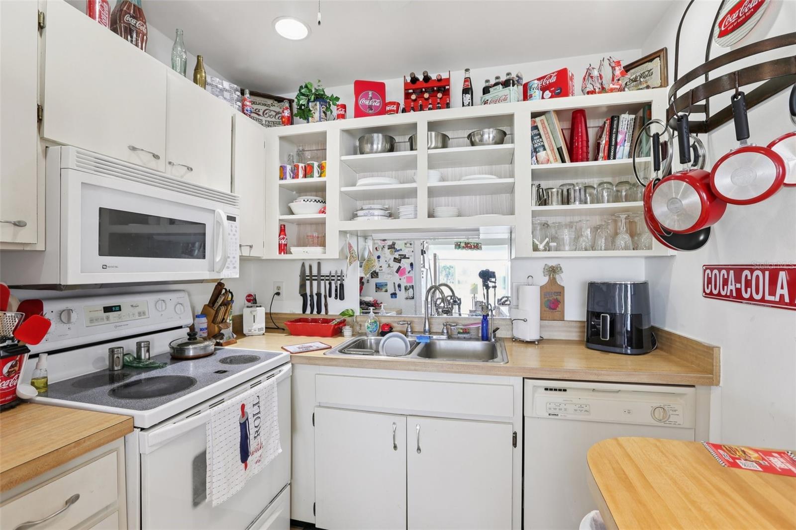 2339 GLENMORE CIR