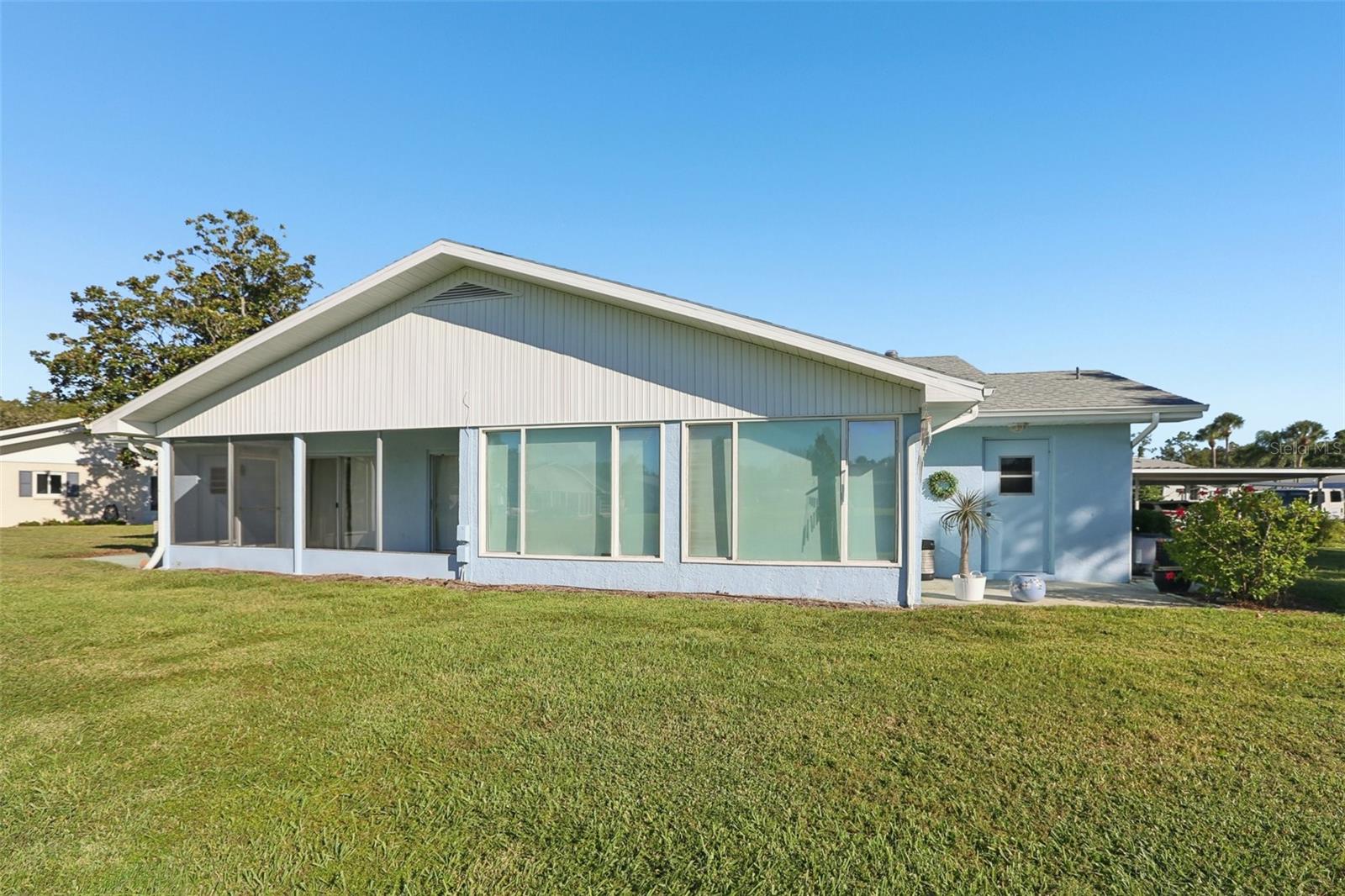 2339 GLENMORE CIR