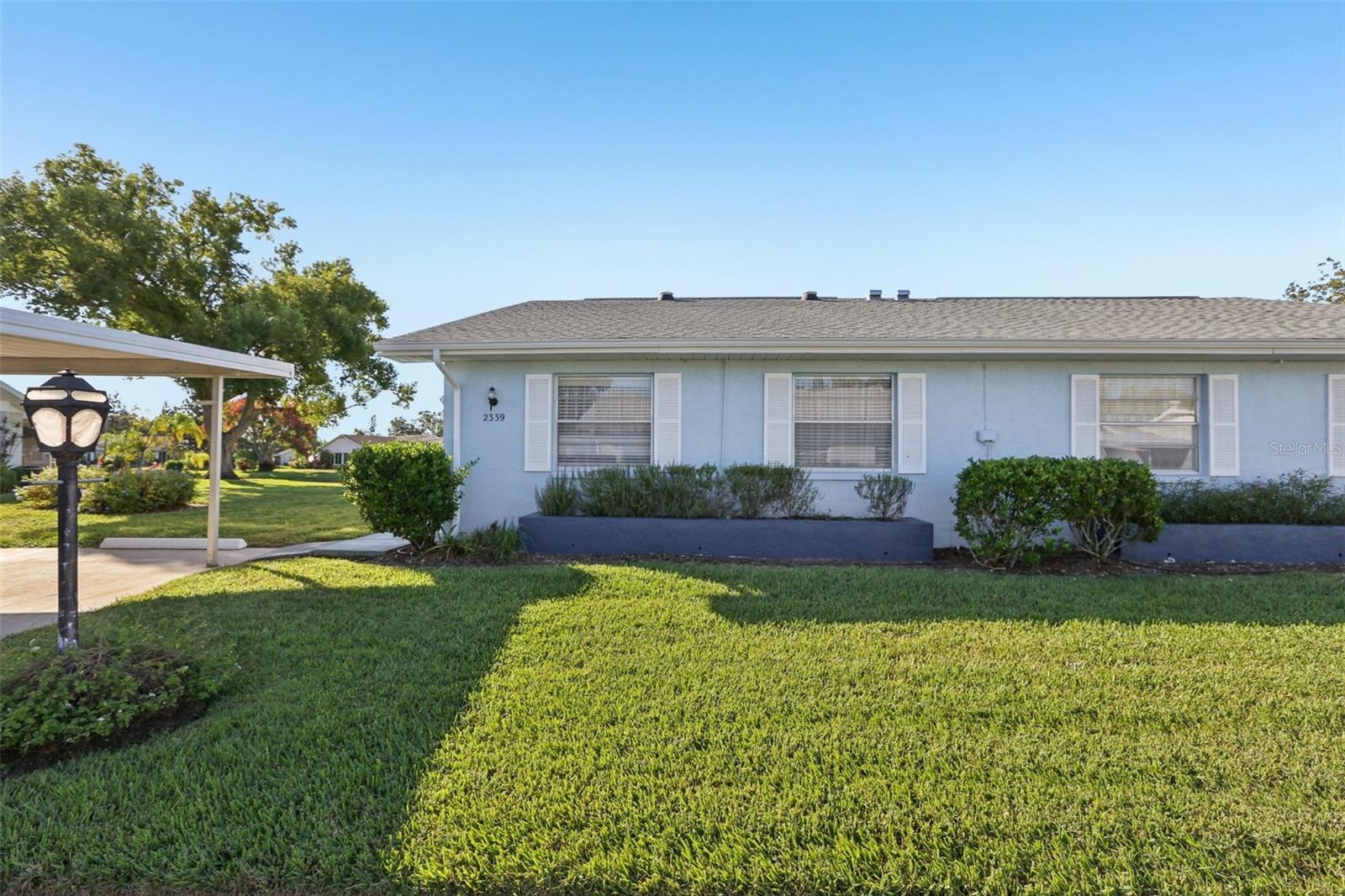2339 GLENMORE CIR