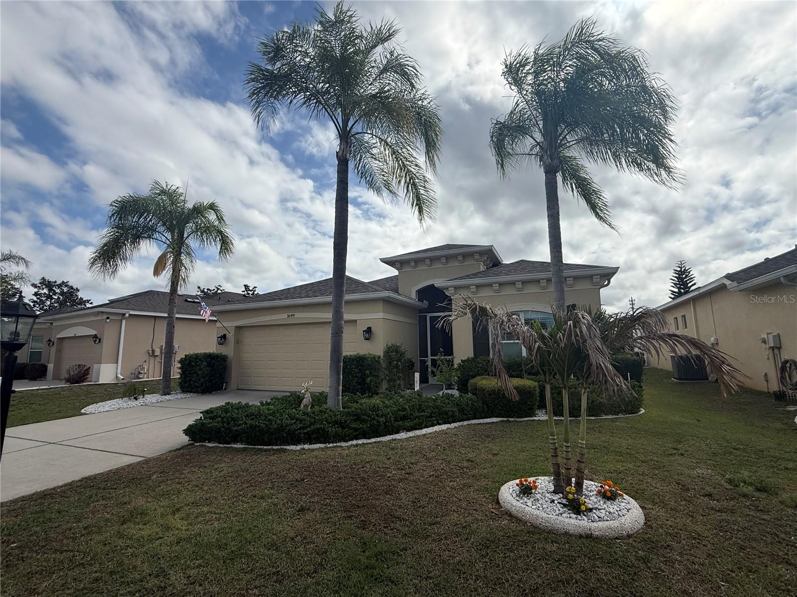 1649 EMERALD DUNES DR