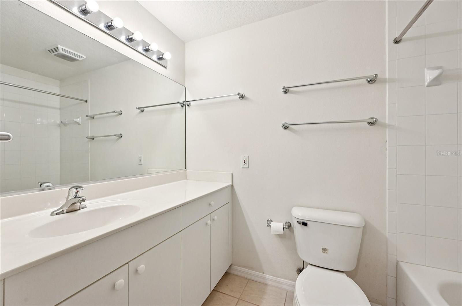 6506 7TH AVENUE CIR W