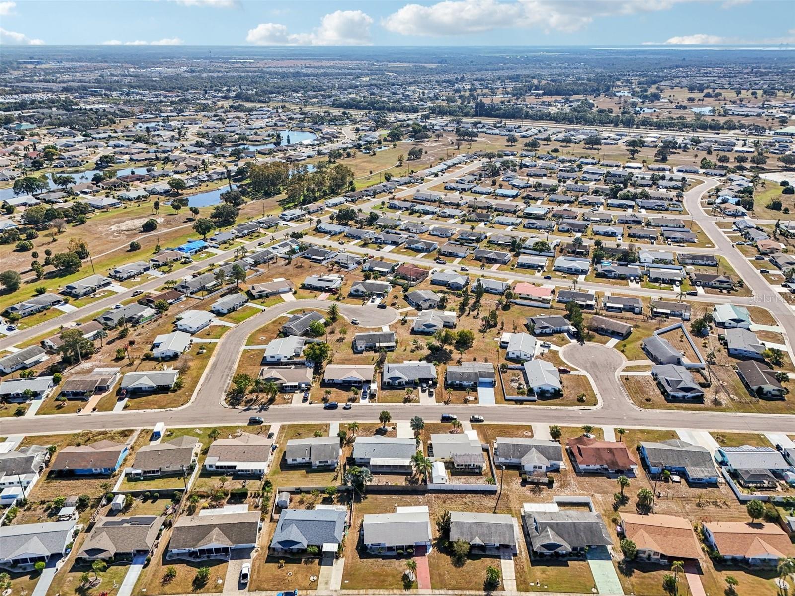 722 TAM O SHANTER AVE