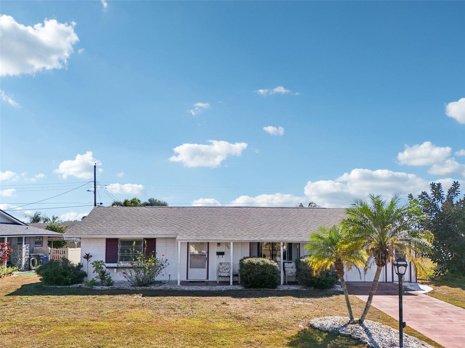 722 TAM O SHANTER AVE