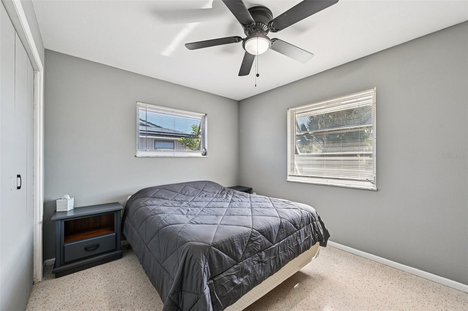 722 TAM O SHANTER AVE