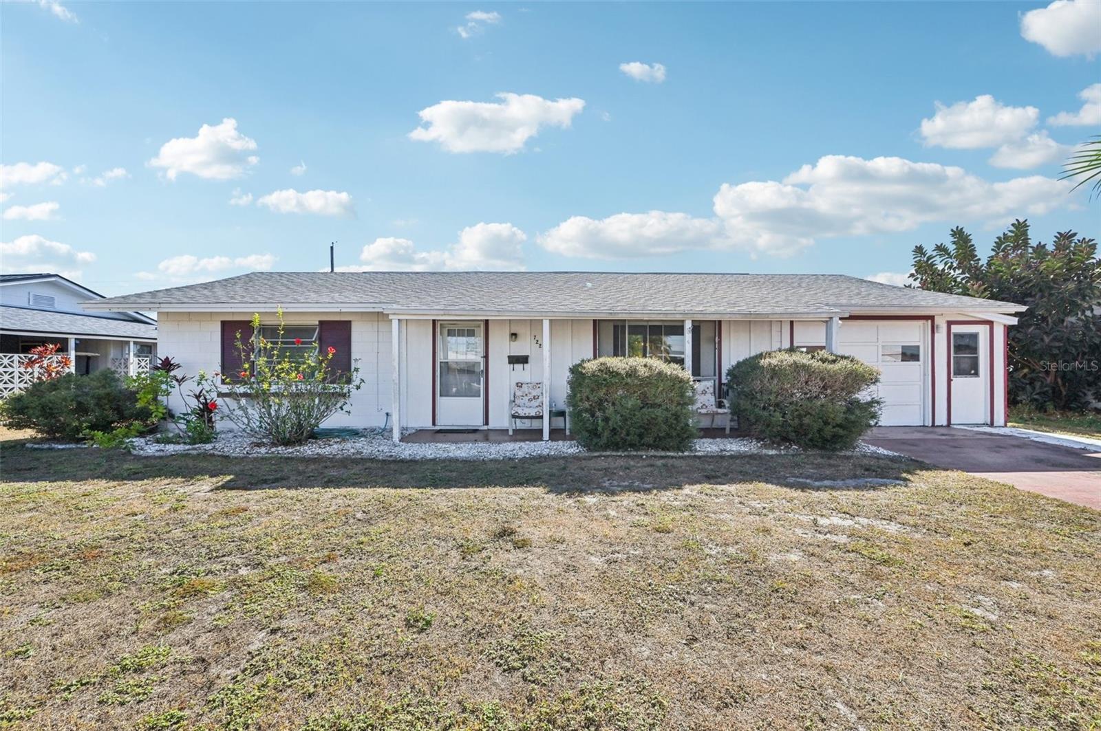 722 TAM O SHANTER AVE