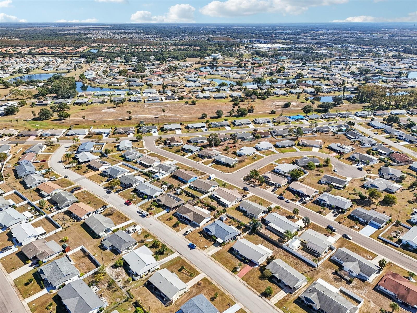 722 TAM O SHANTER AVE