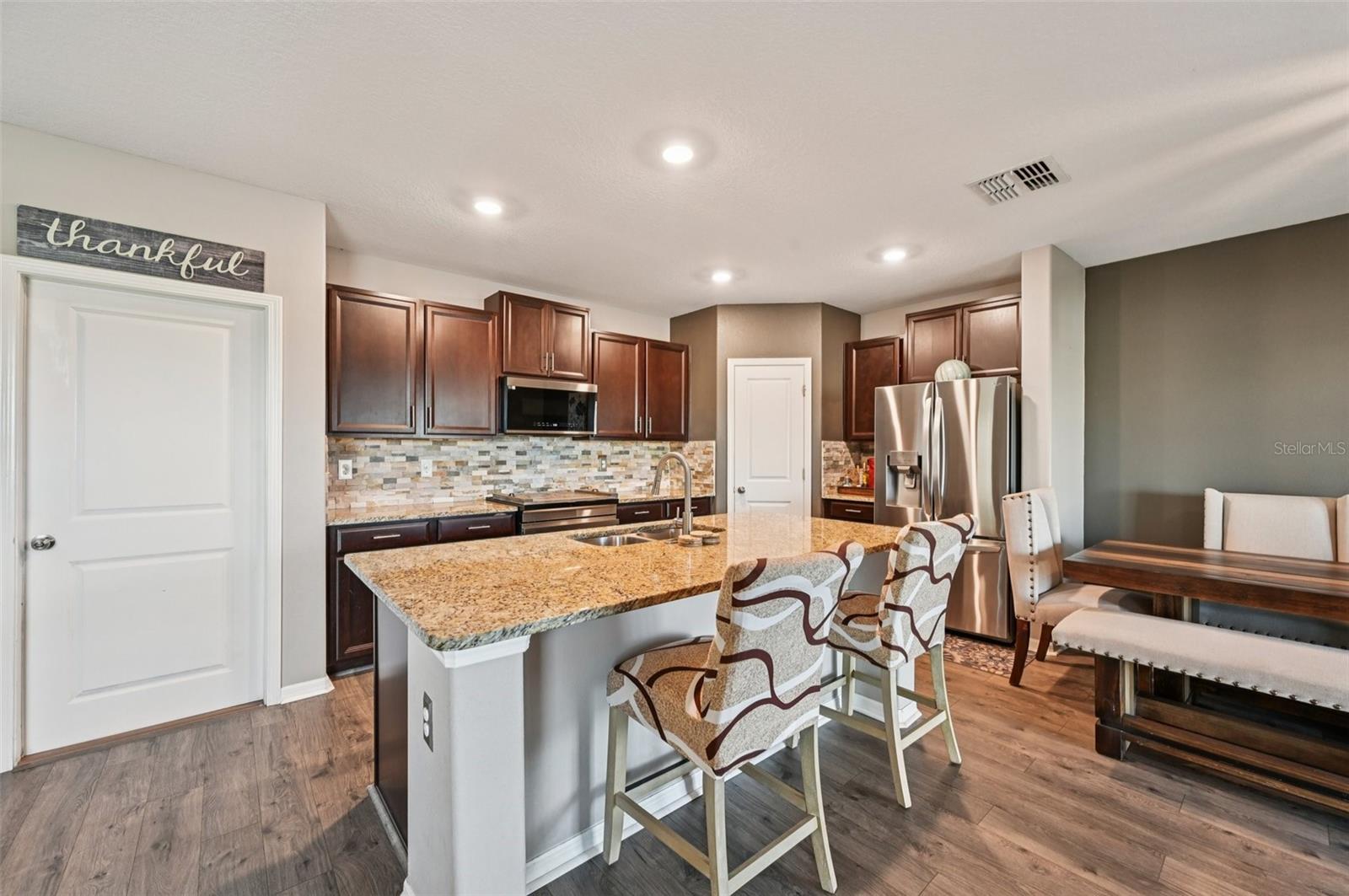 15461 BROAD BRUSH DR