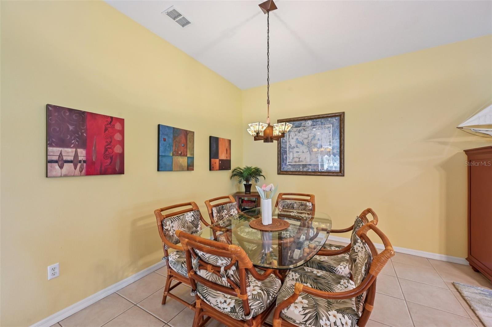 2103 GRANTHAM GREENS DR