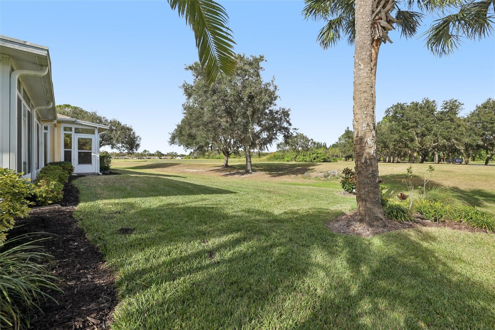 615 TREMONT GREENS LN