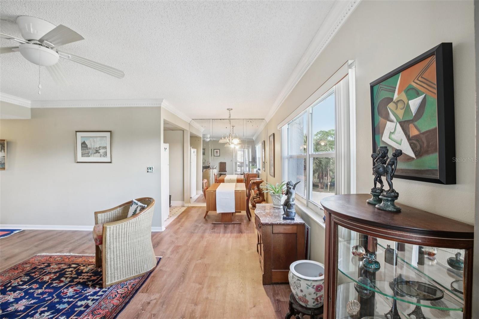 209 NE LINCOLN CIR N #309