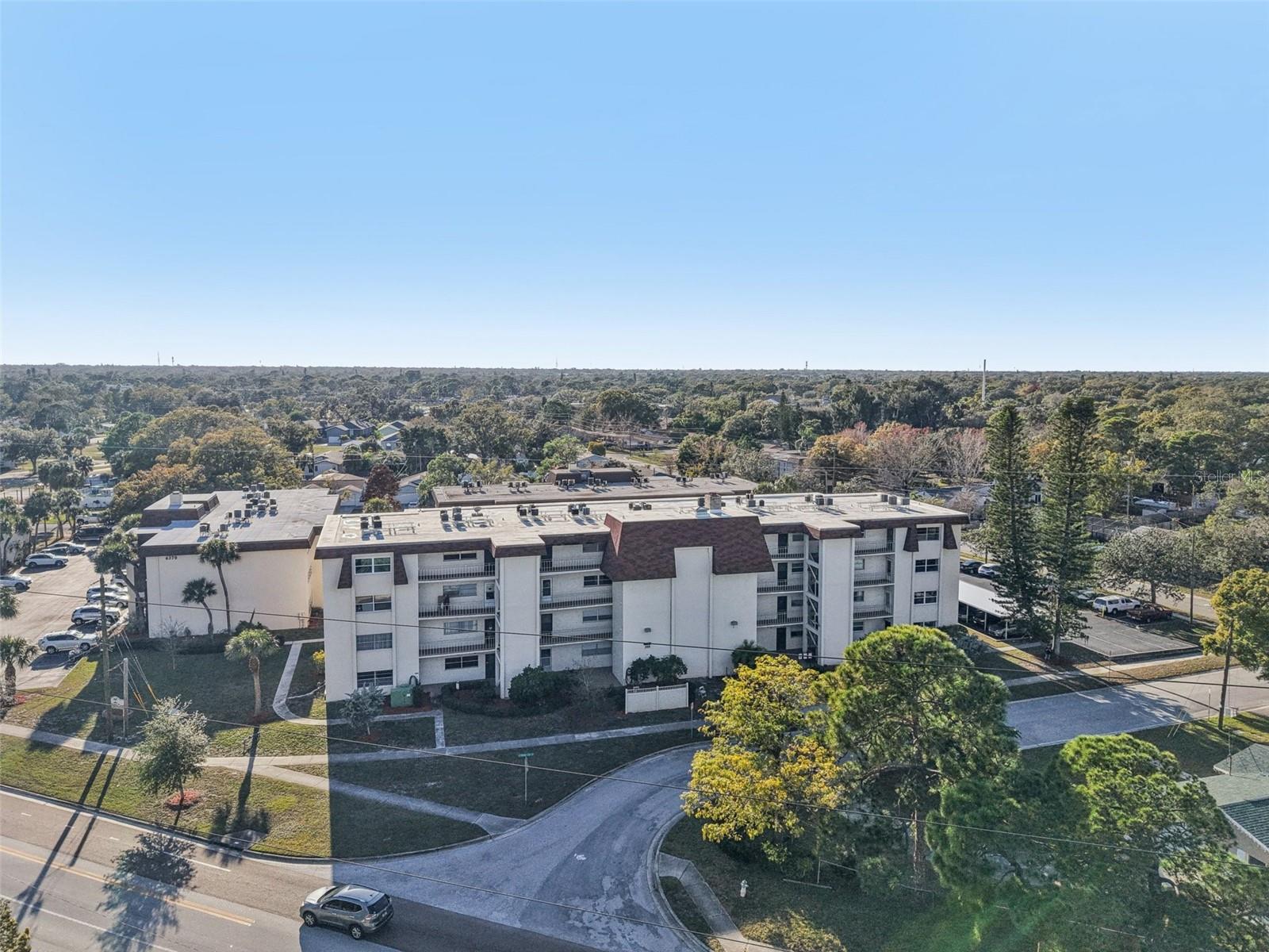 209 NE LINCOLN CIR N #309