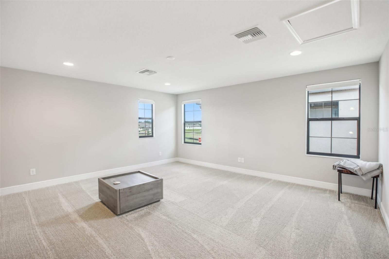 12818 BOGGY CREEK DR