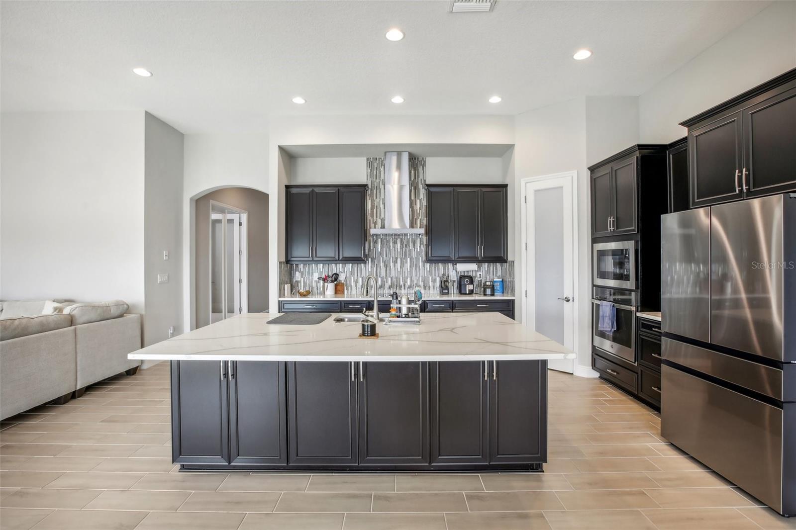 12818 BOGGY CREEK DR