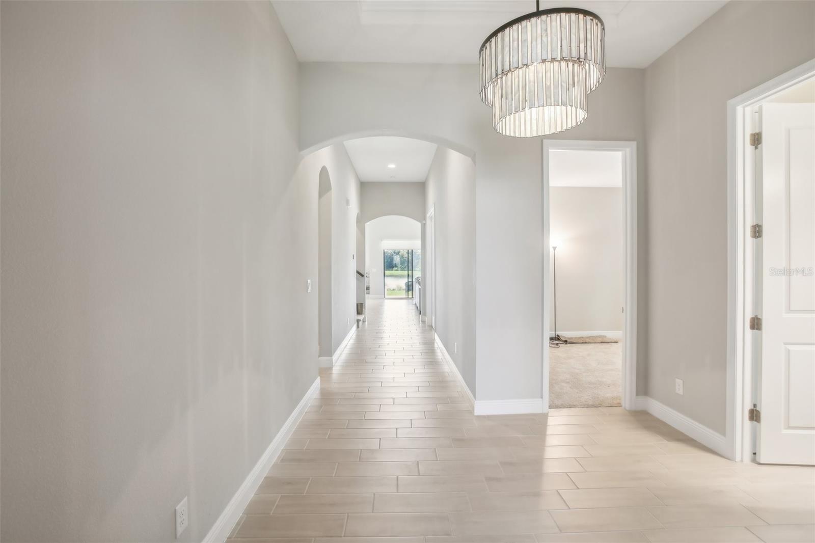 12818 BOGGY CREEK DR