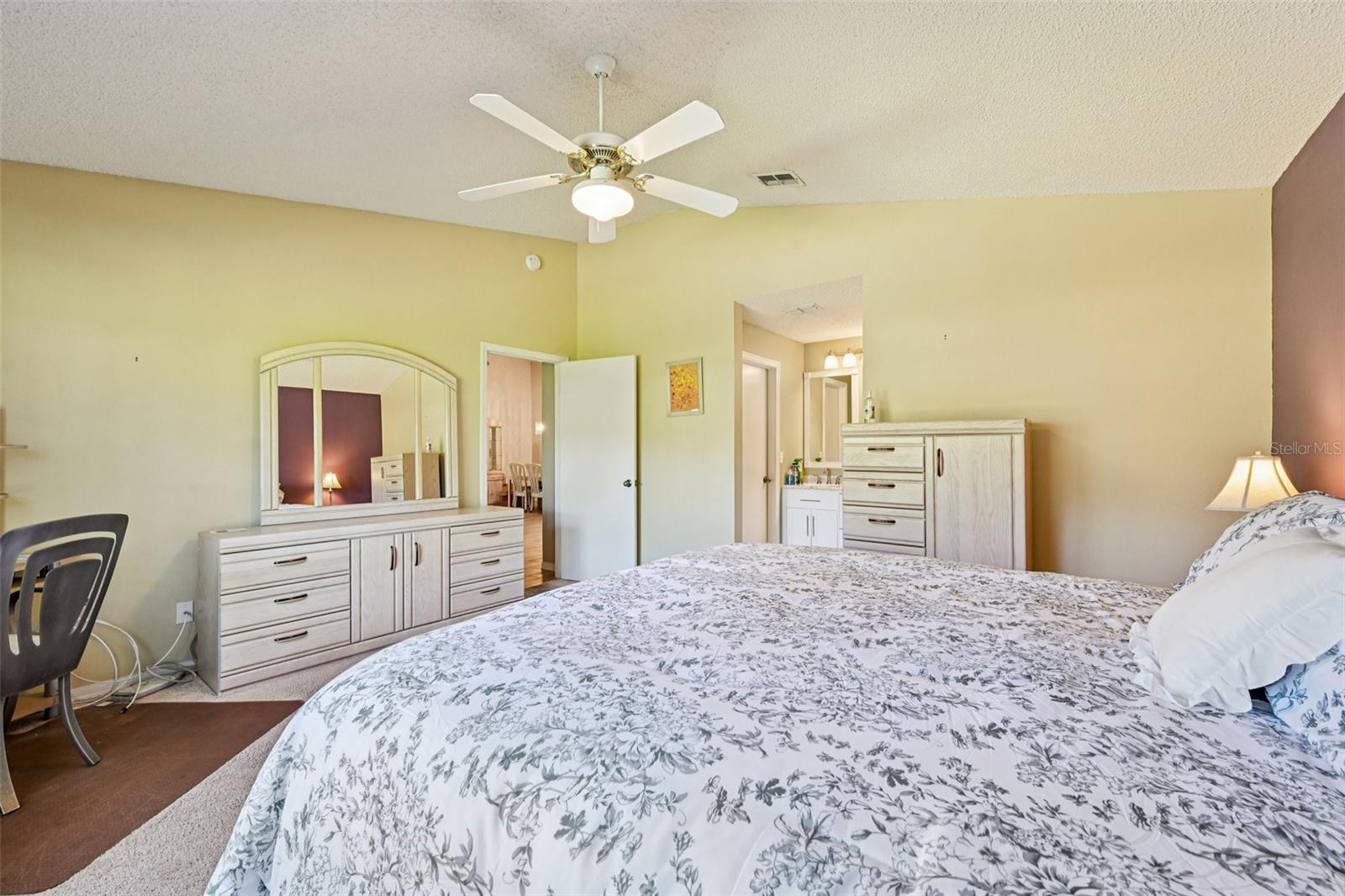 2215 OLIVE BRANCH DR