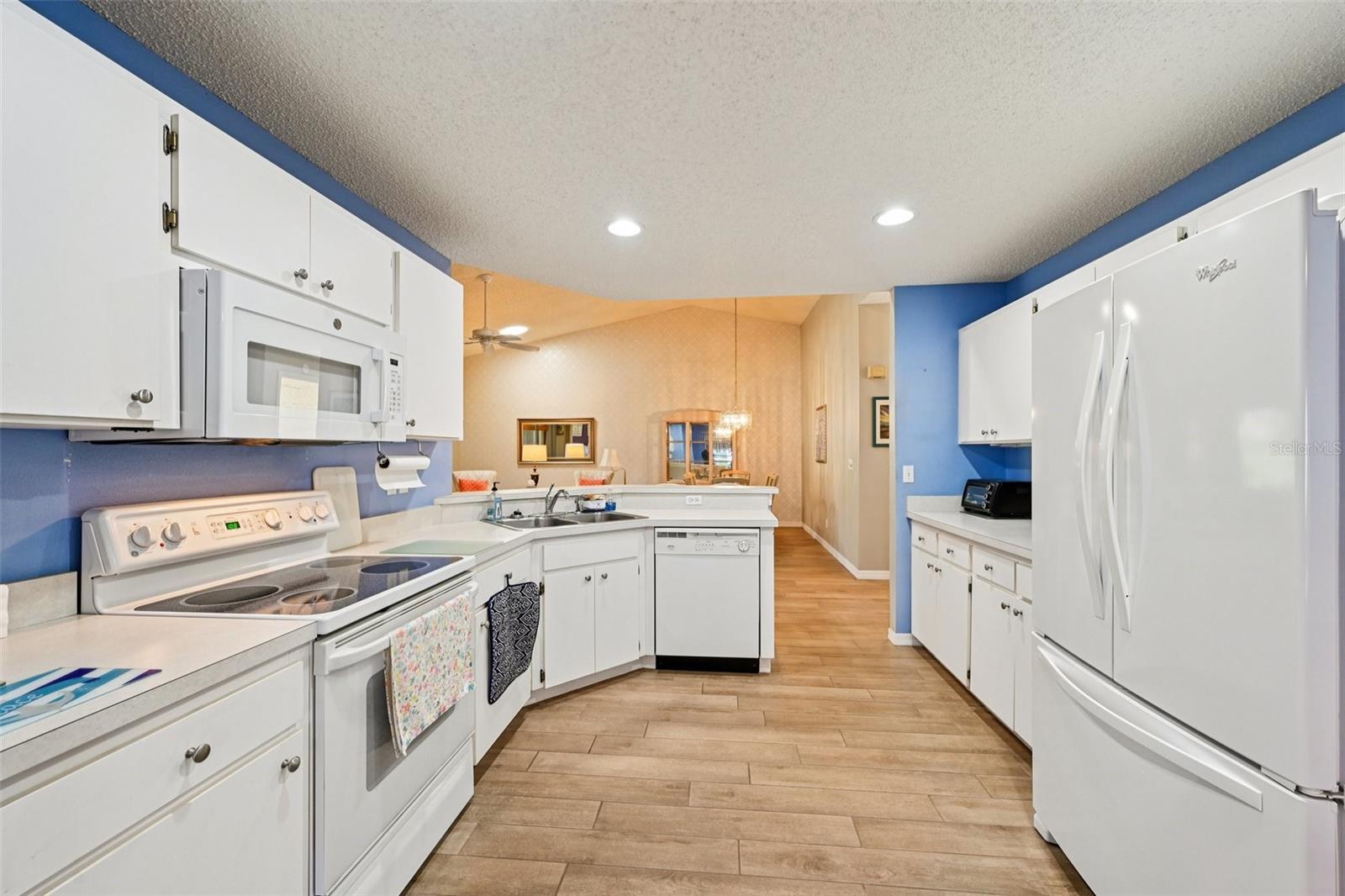 2215 OLIVE BRANCH DR