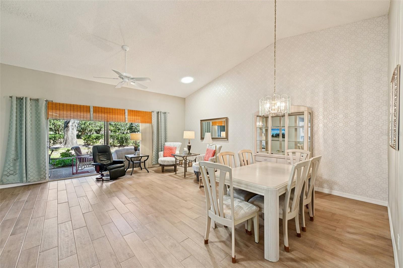 2215 OLIVE BRANCH DR