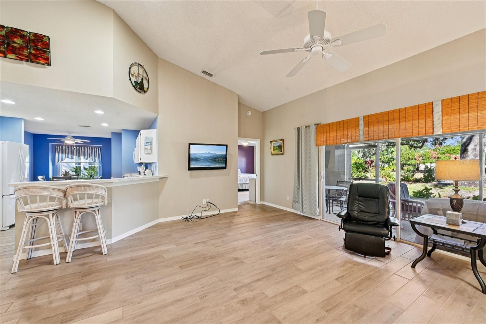 2215 OLIVE BRANCH DR