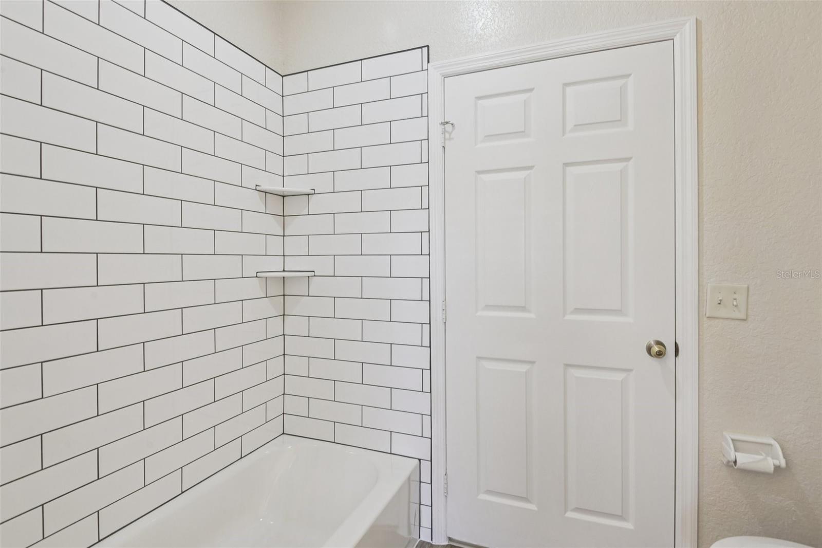 18001 RICHMOND PLACE DR #1213