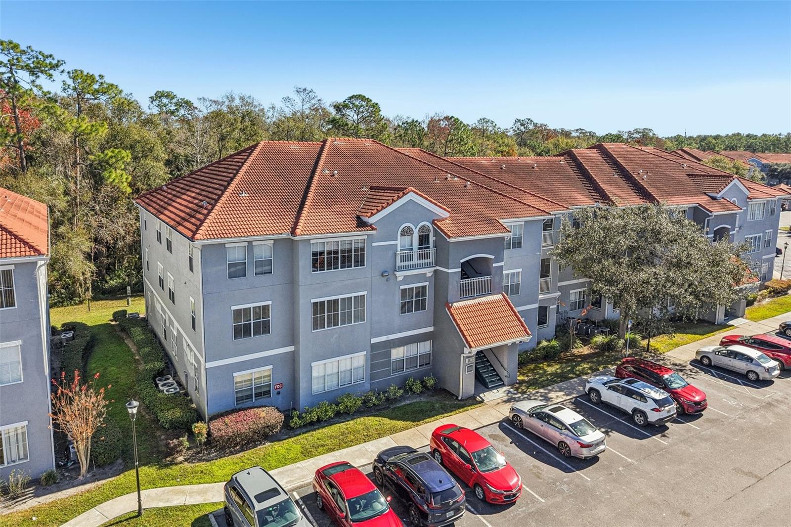 18001 RICHMOND PLACE DR #1213