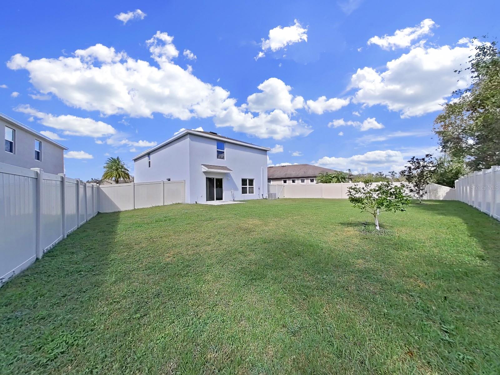 5018 BELLA ARMONIA CIR