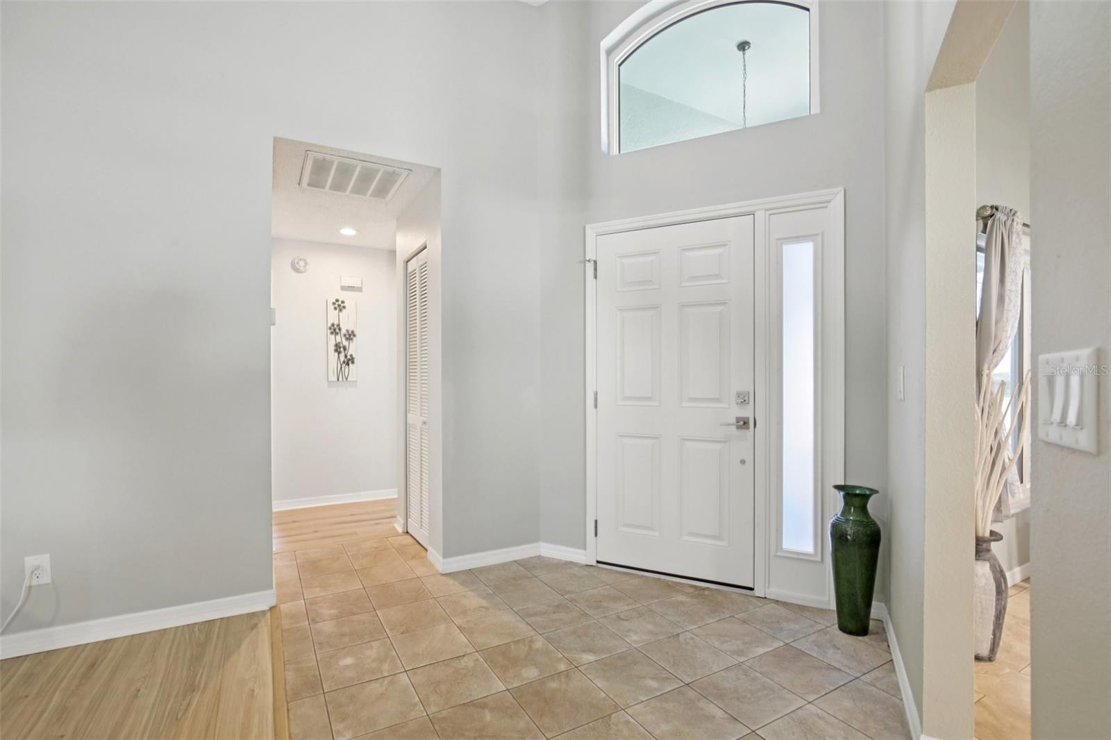 1613 E DEL WEBB BLVD