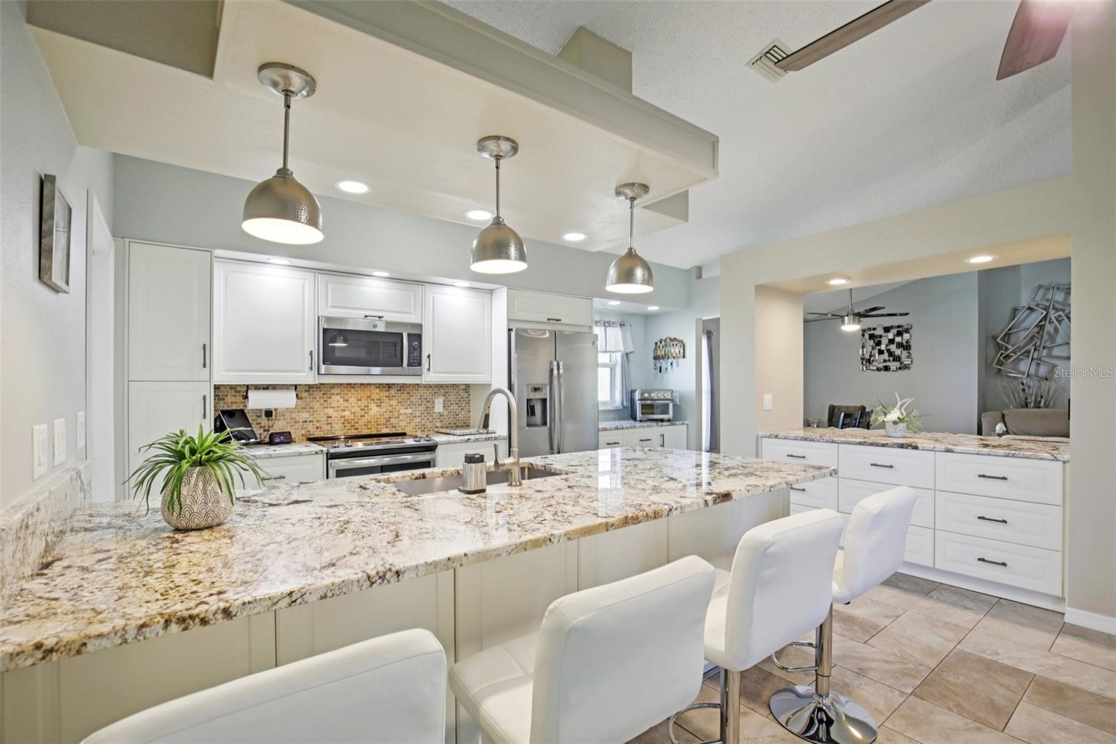 1613 E DEL WEBB BLVD