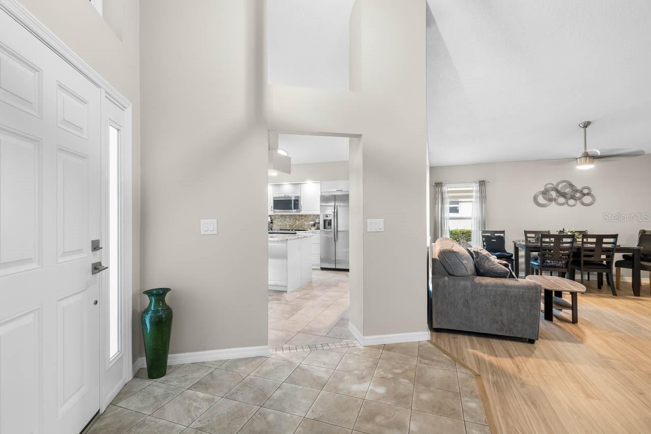 1613 E DEL WEBB BLVD