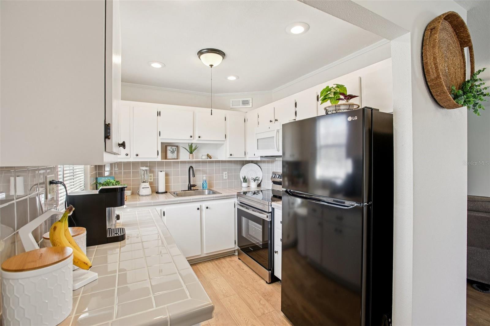 202 BEDFORD TRL #116