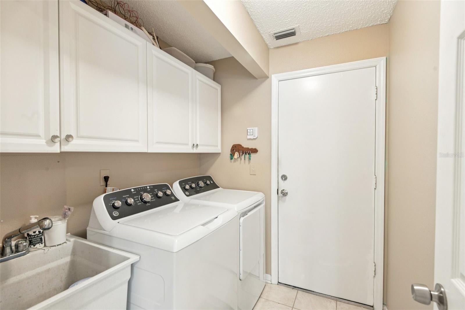 742 WINTERBROOKE WAY