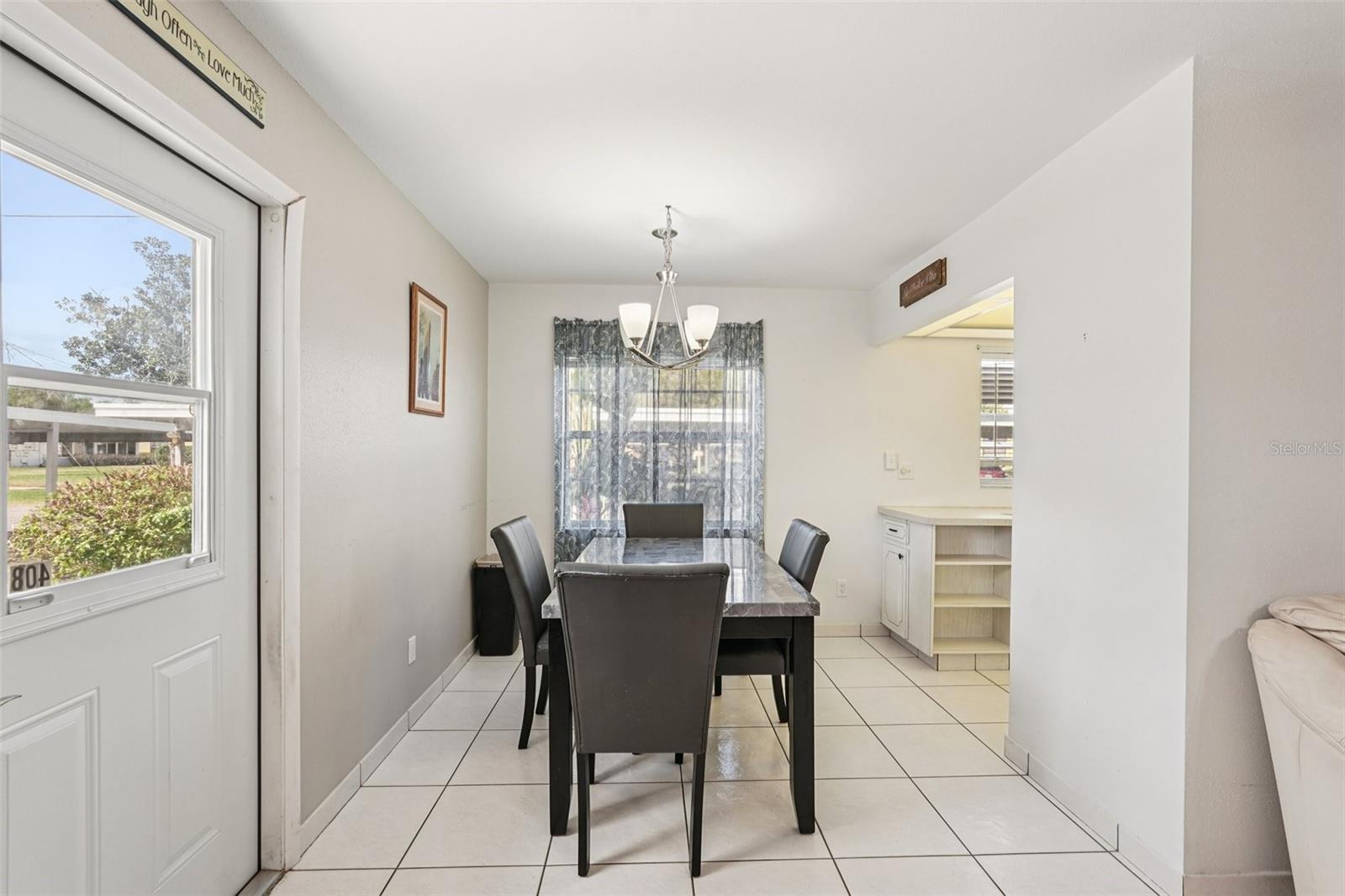 402 DORCHESTER PL #40